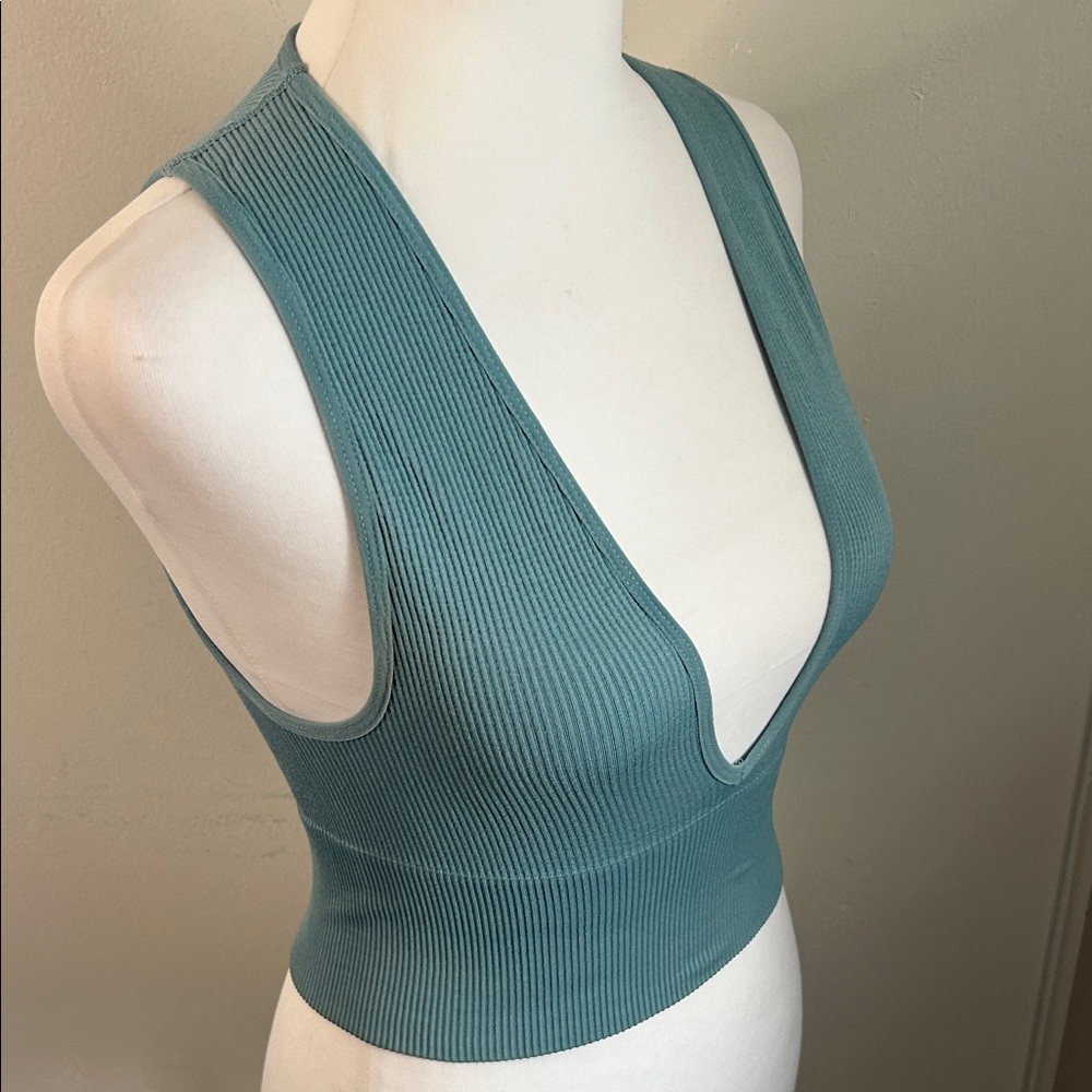 Urban Outfitters Out From Under Sculpt Knit Teal Crop Plunge V-Neck Tank Top - Picture 2 of 12